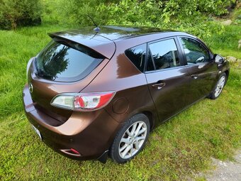 Mazda 3 - 3