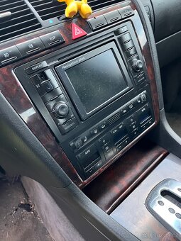 Audi A8 d2 - 3