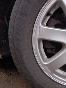pneu a disky na Subaru Impreza 195/65R15 91H letní - 3