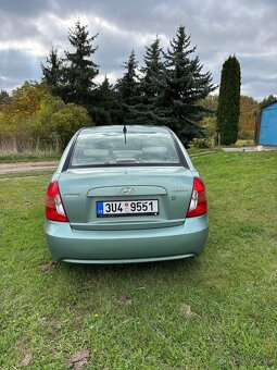 Hyundai Accent 1.4i, 71 kW – rok 2007 - 3