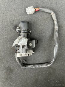 Spínací skříň, všechny zámky klíče, Suzuki Gsxr 750 k6 - 3