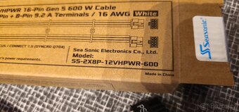 Napájecí kabel pro grafické karty: SEASONIC 12VHPWR bílý - 3