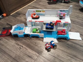 Tlapková patrola - kamion - nákladní transporter - 3