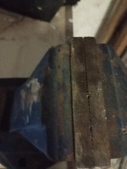 Větší svěrák - 3