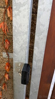 Elektrická pojezdová brána s motorem - 3