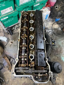 Motor BMW M52B28 - 3