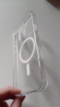 iPhone 15 Pro - kryt s magsafe - 3