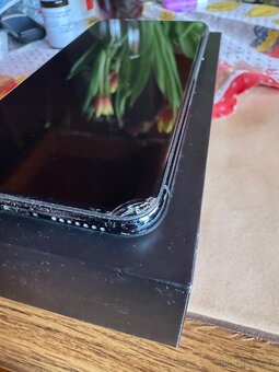 iPhone 11 Pro Max 64GB, green - 3