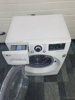Kombinace pračka se sušičkou LG F72A8HDM2N - 3