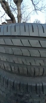 Disky a gumy na Mercedes - 3