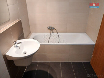 Pronájem bytu 1+kk, 35 m², Opava, ul. Hálkova - 3