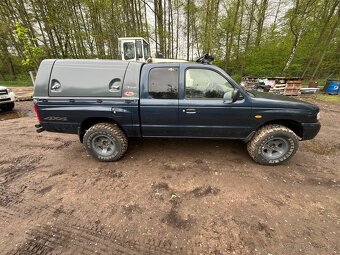 Mazda b2500 DPH - 3