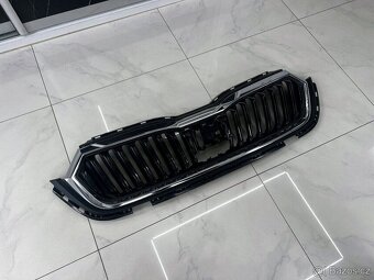 NOVÁ MASKA KAPOTY • ŠKODA OCTAVIA 4 • ZASÍLÁME - 3