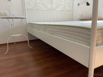 Postel IKEA 160x200 cm - 3