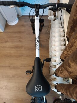 Horksé kolo 26, Dirt Mongoose Fireball - 3
