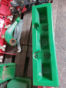 Konzola závaží 110 kg z John Deere - 3
