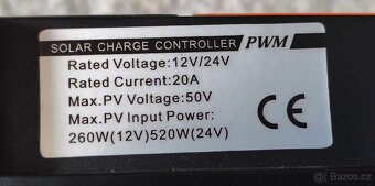 Solární regulátor 20A, 12V nebo 24V, USB, 2x FV panel - 3