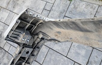 Audi A4 B7 - zadní nárazník - 3