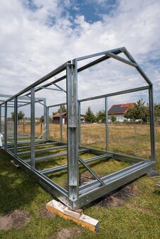 Ocelová zinkovaná konstrukce 3,1x7,5m - 3