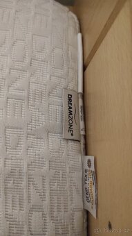 Postel masiv buk 90x200 s roštem a matrací Dreamzone - 3