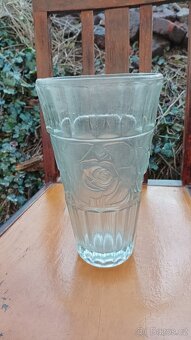 Stará váza sklo - 3