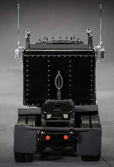 Corgi CC55703 Heavy Metal Trucks - Motorhead 'Bomber' - 3