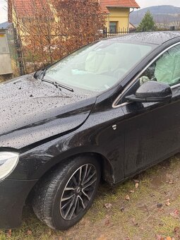 Volvo V40 D2 (2.0L) Inscription – Na opravu - 3