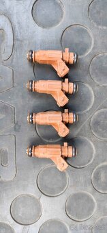 Saab 9-5 - klapka, vstřiky - 3