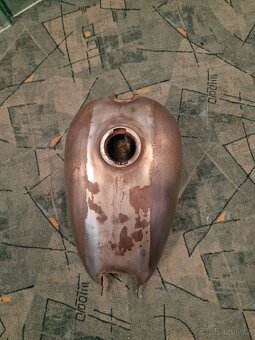 Nádrž ČZ 125/150C - 3