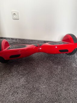 Červený hoverboard - 3