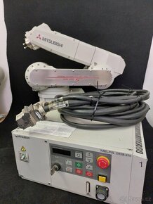 Průmyslový robot - MITSUBISHI ELECTRIC - 6osý - 3
