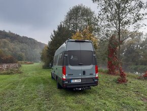 Prodám obytnou vestavbu Iveco Daily Hi-Matic 3,0 - 3