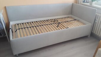 Čalouněná postel s úložným prostorem - 3