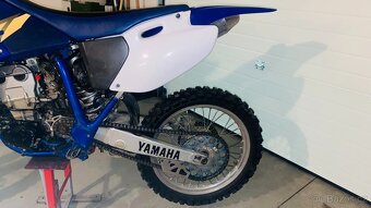 Yamaha YZ 426 - 3
