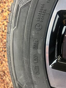 Alu kola 5x114,3 dacia duster 215/65r17 - 3