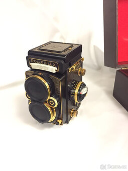 Rolleiflex TLR 2.8 F Gold Edition - Bezvadný a plně funkční - 3