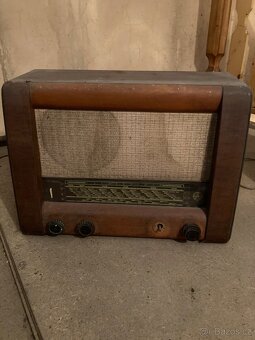Staré rádio Tesla - 3