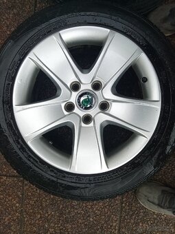 ALU Škoda 5x112 R16 Crateris + 205/55 R16 letní - 3