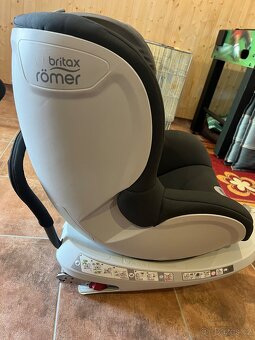 Autosedačka Britax Römer Dualfix - 3