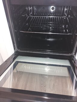 Sporák Beko CS 5800 sklokeramická deska - 3