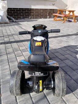 Elektrická motorka bmw s1000rr - 3