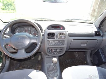 Renault Clio - 3