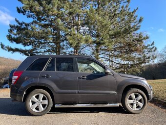 Suzuki Grand Vitara 2.4i 124kw - 3