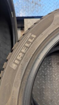 235/45 R18 XL Pirelli Sottozero 3 ZIMNÍ - 3