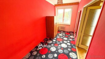Prodej bytu s balkonem 3+1, 64 m2 - Znojmo, ul. Pražská sídl - 3