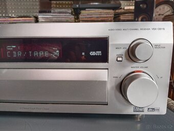 Pioneer VSX-D811S Vícekanálový audio-video přijímač (2002-03 - 3