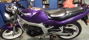 Suzuki GS 500E - 3