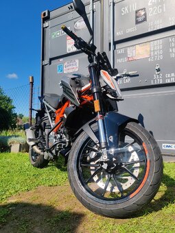 KTM 125 Duke - 3