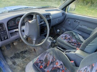 Nissan Navara d22 - 3