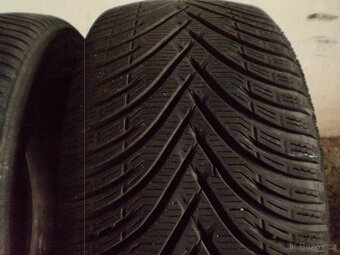 225/45r18 - 3